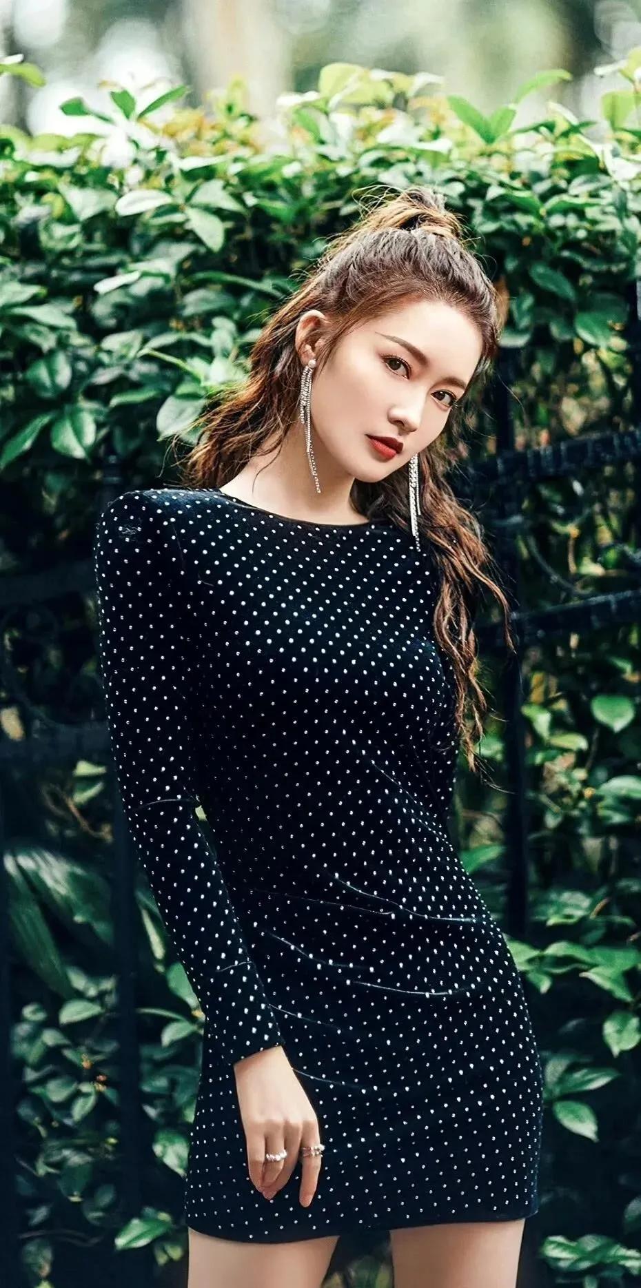 貌美如花李沁靓图