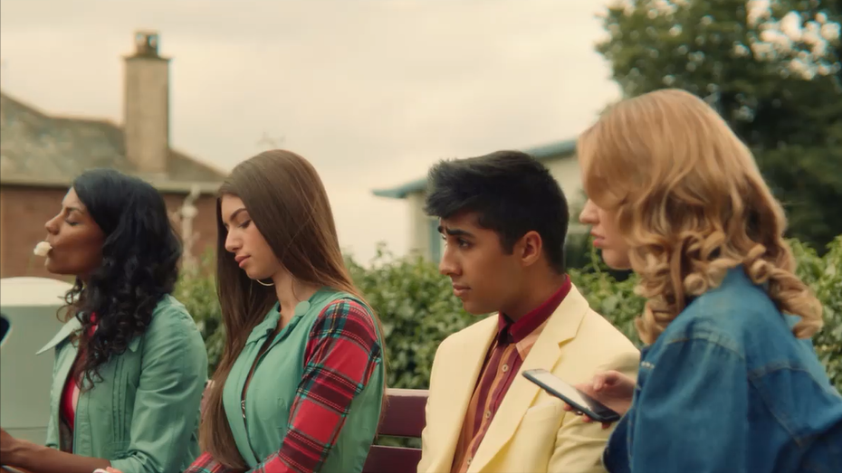 塑料姐妹花友谊的小船说翻就翻，学生私密照片暴露*爱自修室S1E5