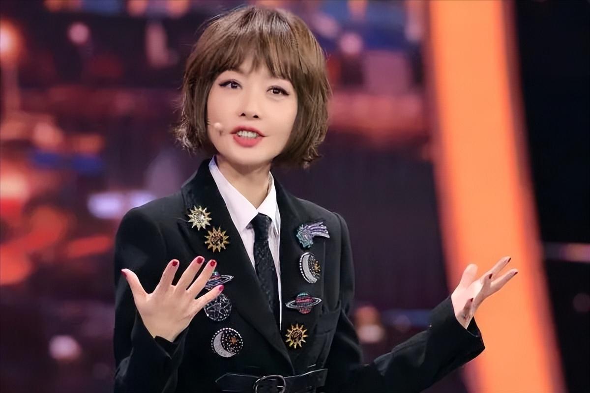 鲁豫:走过半生,归来仍是一人!2次婚姻,孩子是她最大的遗憾