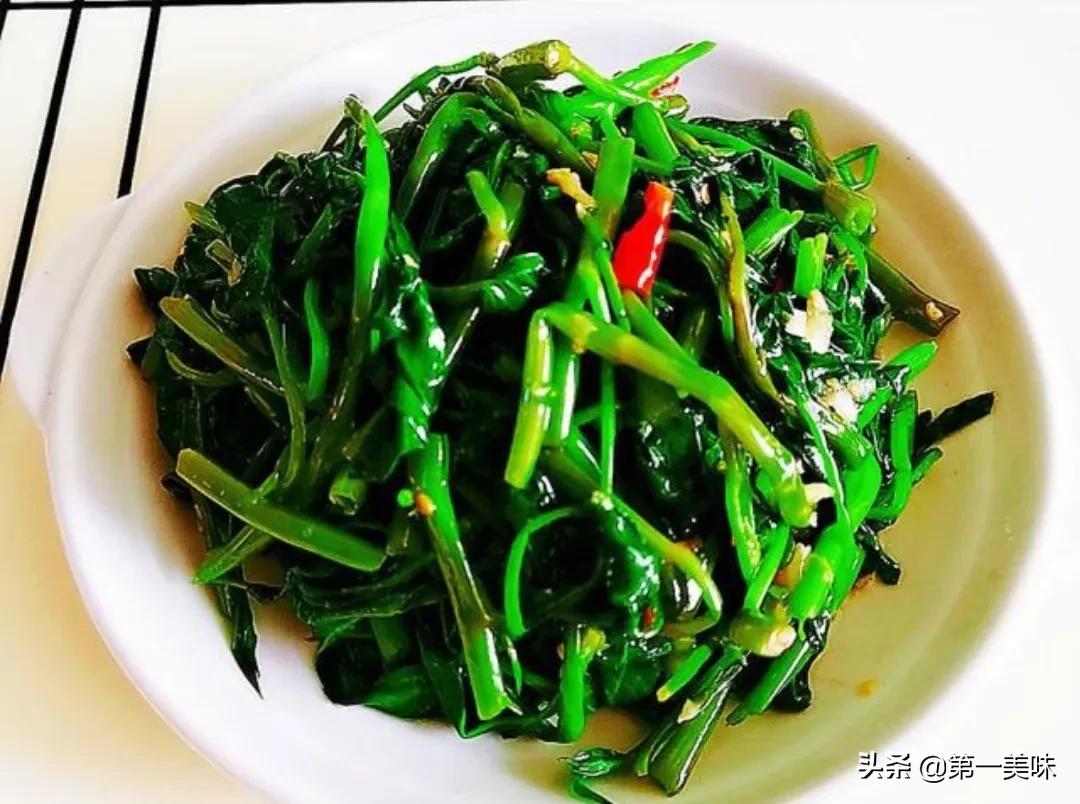 空心菜怎么做好吃又简单（盘点6道空心菜的家常做法）