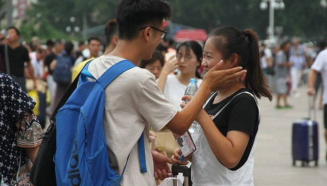 2022天津高校寒假时间“统一延长”，家长欢呼雀跃，学生忧心忡忡