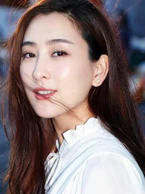 孔令辉结婚了吗知乎（“乒乓王子”孔令辉，和马苏同居11年因性格分手，今年近50还单身）