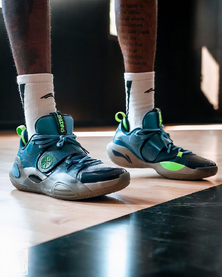 太极鞋男(李宁拉塞尔专属鞋款曝光!