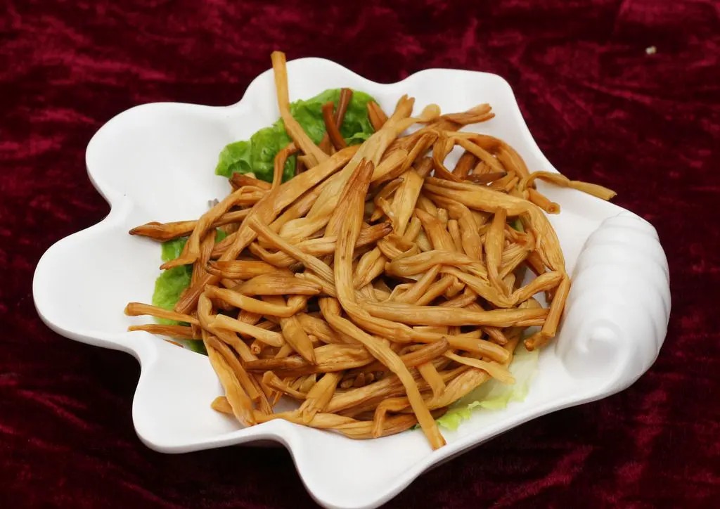 圖片[3]-【黃花菜燉肉】做法步驟圖 美味下飯 孩子們都搶著-起舞食譜網(wǎng)