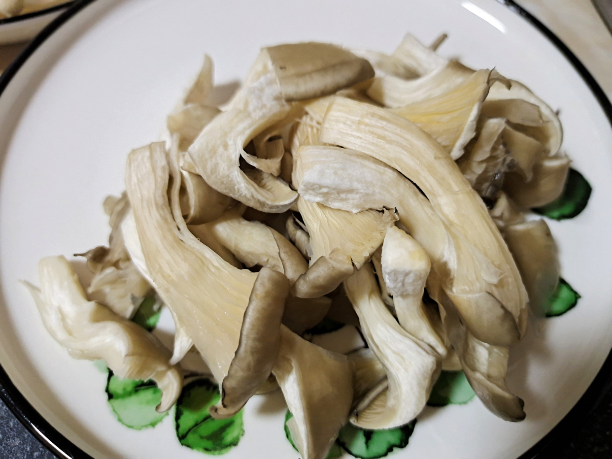 春天，多给孩子喝8种营养汤羹，钙含量高，营养丰富