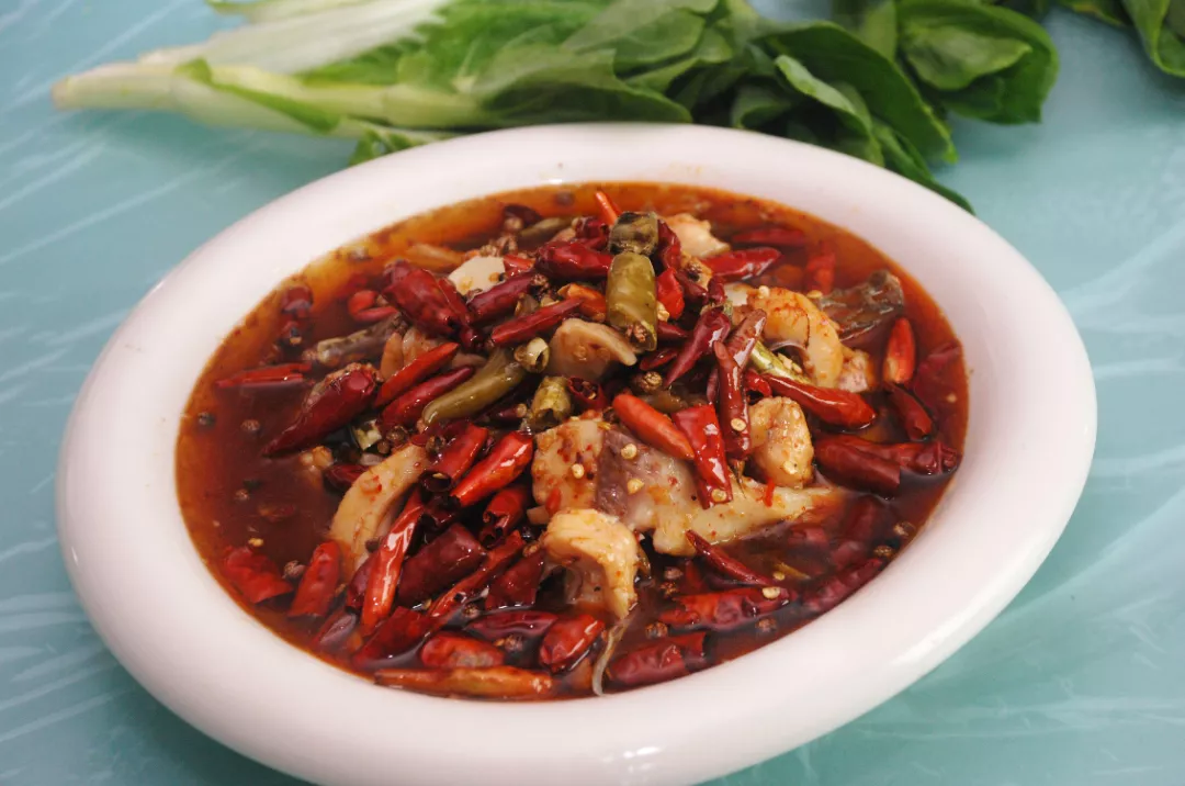 隔着千山万水，看完这篇，都能闻到家乡的味道...