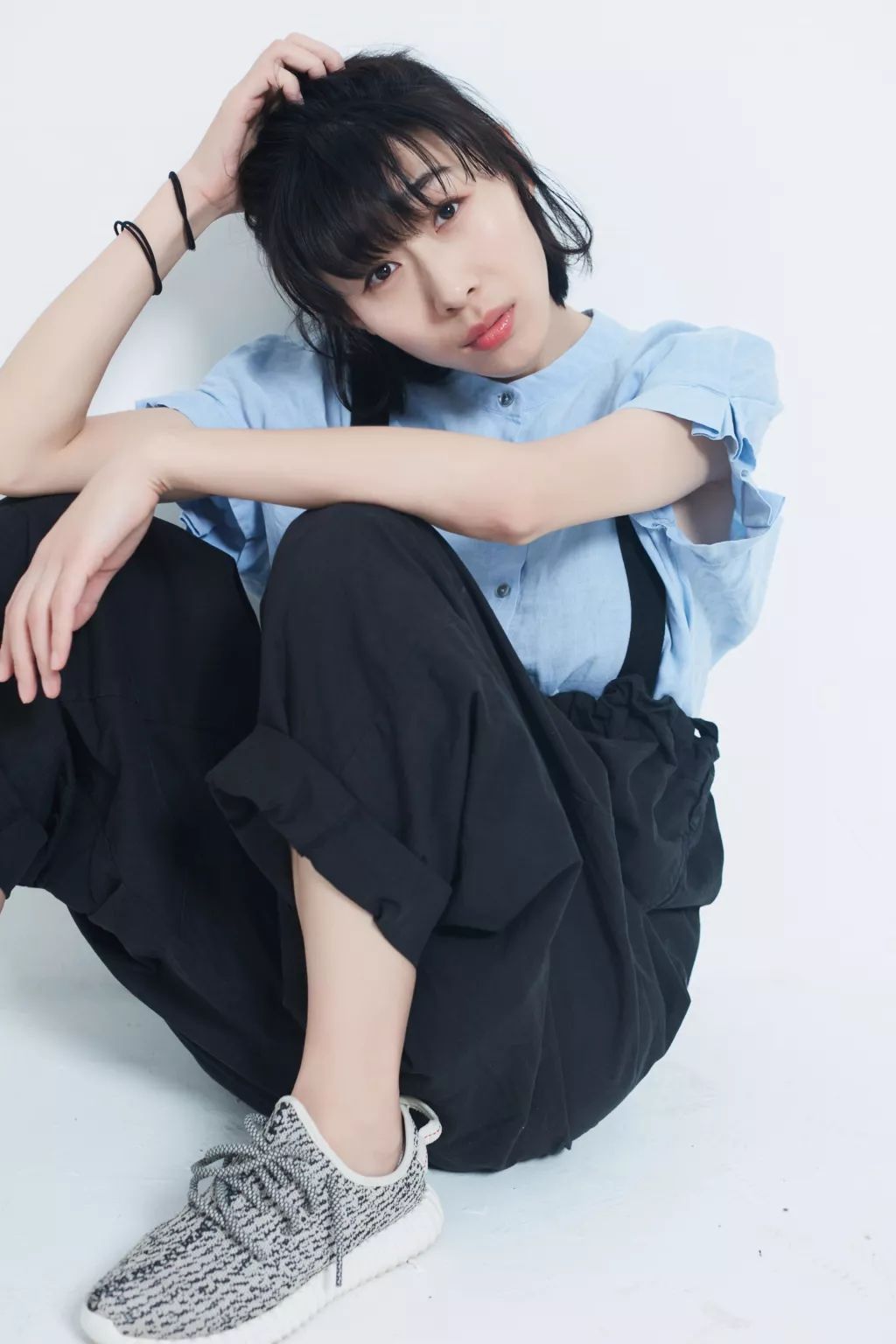 任素汐:出轨的女明星也能站在荧幕前拿奖?网友:我不配