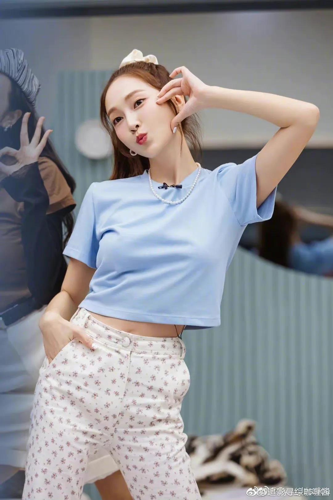 郑秀妍居然听懂了谢娜的“英语”