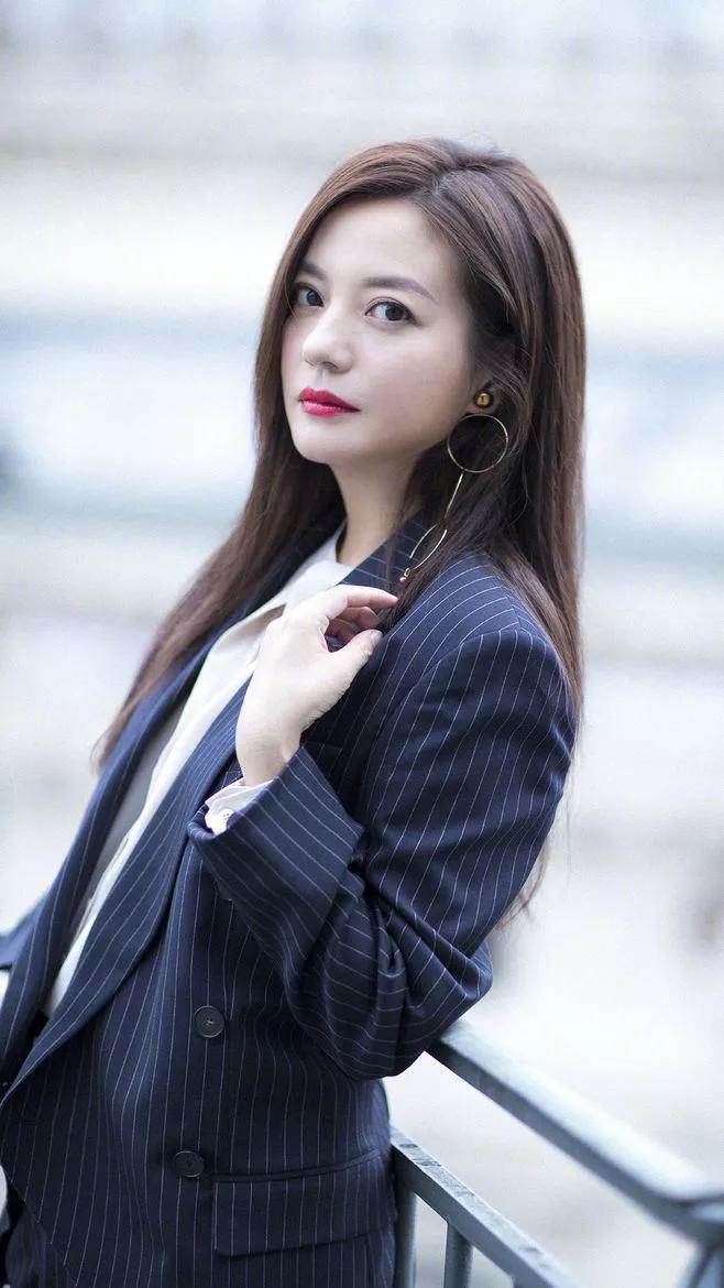 赵薇怎么了出什么事了(赵薇出什么事了呀) - 武陵观察网