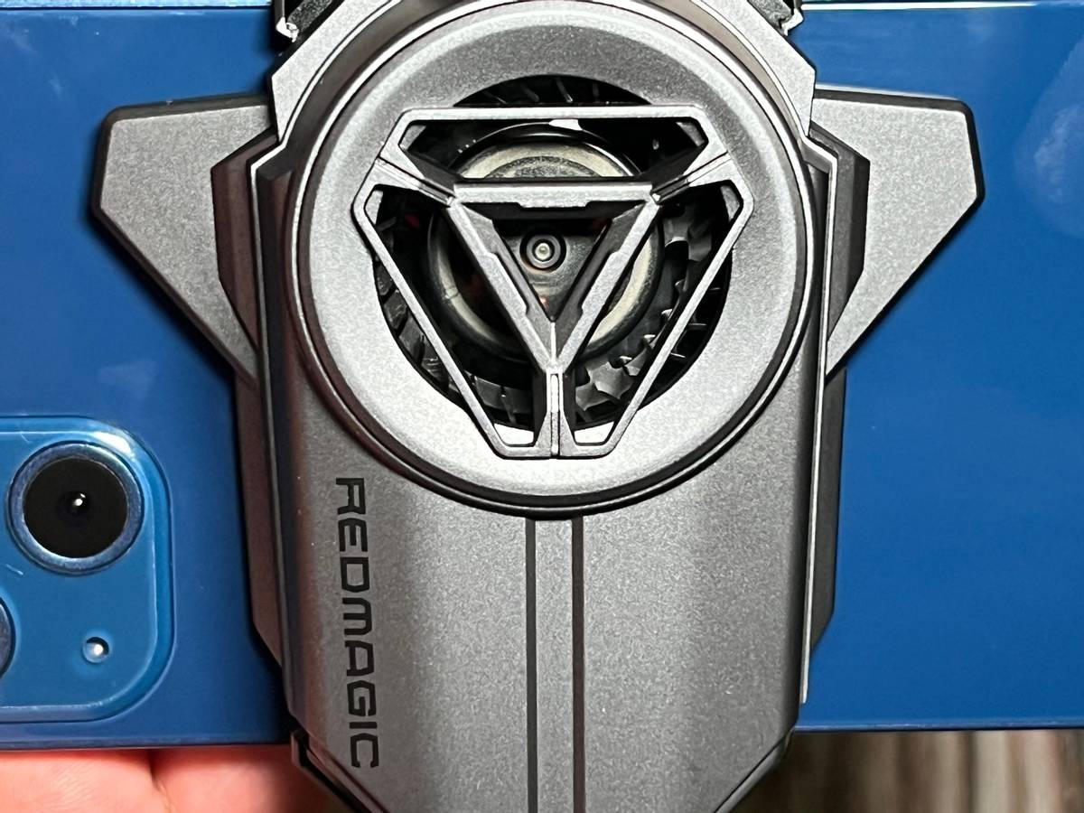 红魔涡轮散热背夹体验，涡轮增压离心风扇，手机不再发热卡顿