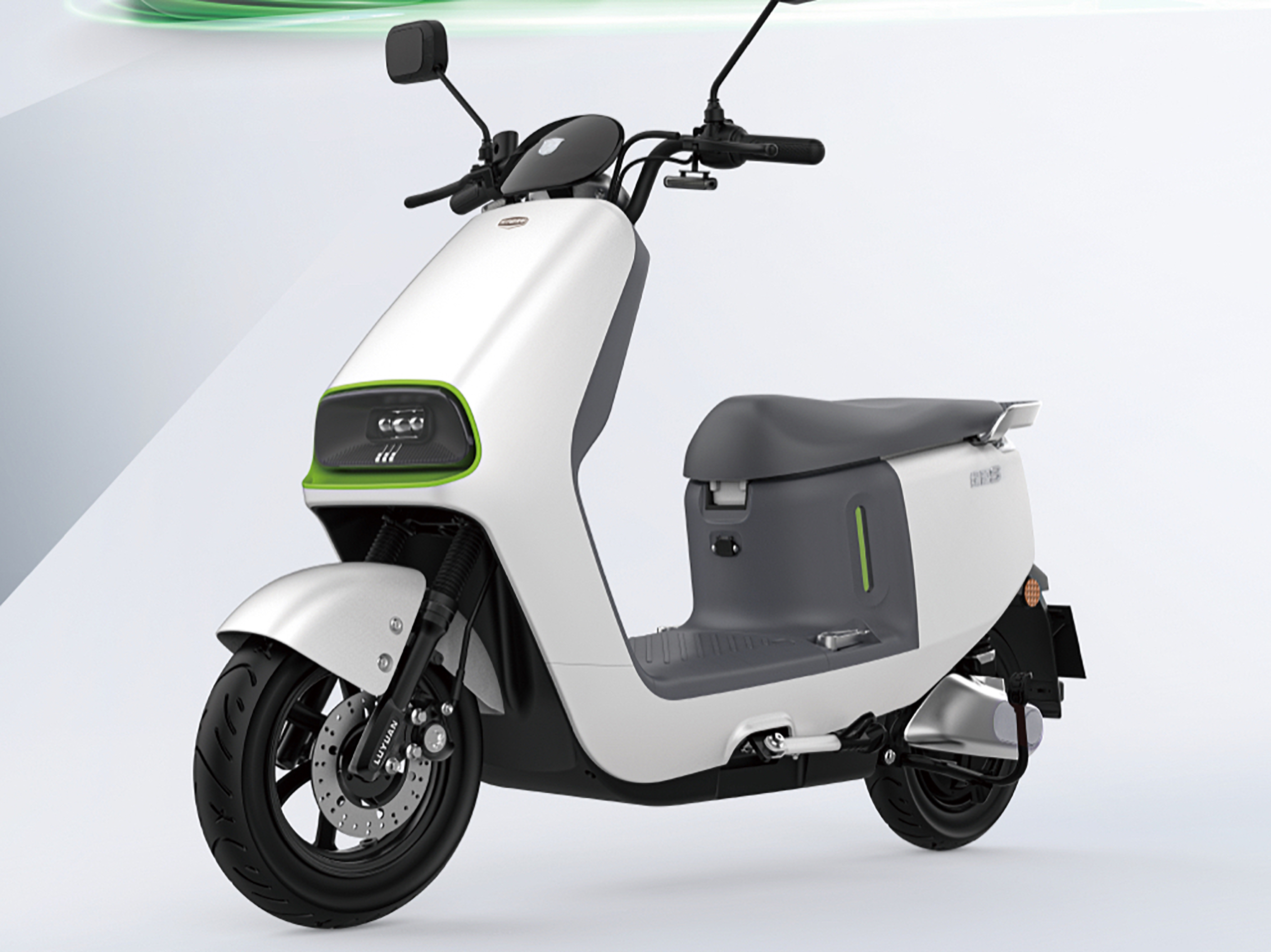 今天,全球电动车小编给大家测评一款电动车,它就是绿源s10电动摩托车