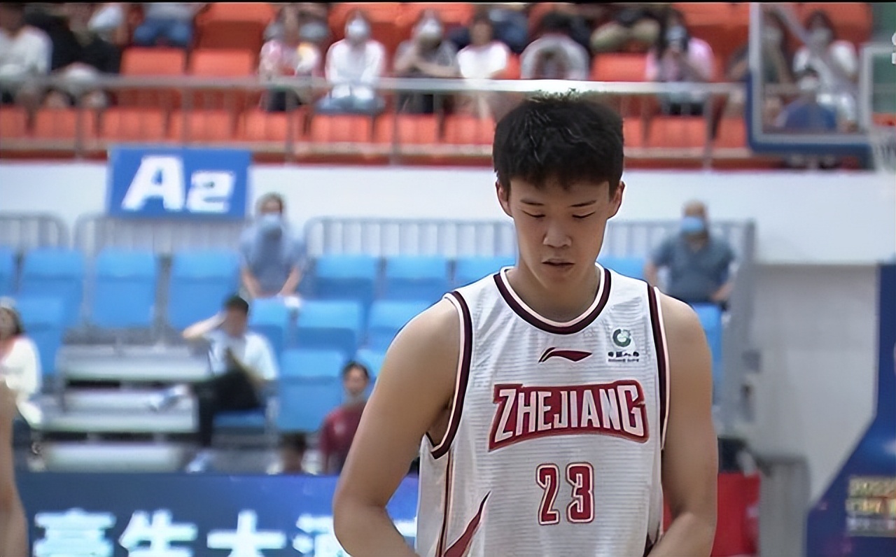 浙江省篮球联赛(程帅澎率队打爆对手,小将张兴亮表现抢眼,浙江男篮51