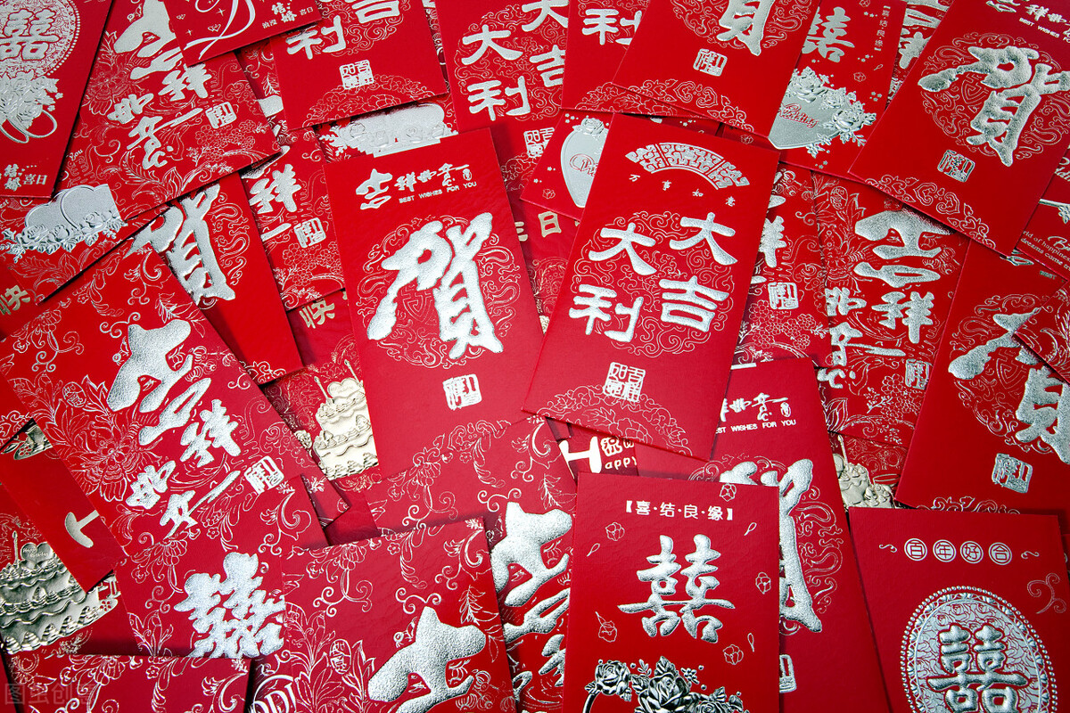 初四走亲戚有什么讲究（走亲戚买几样礼品好）
