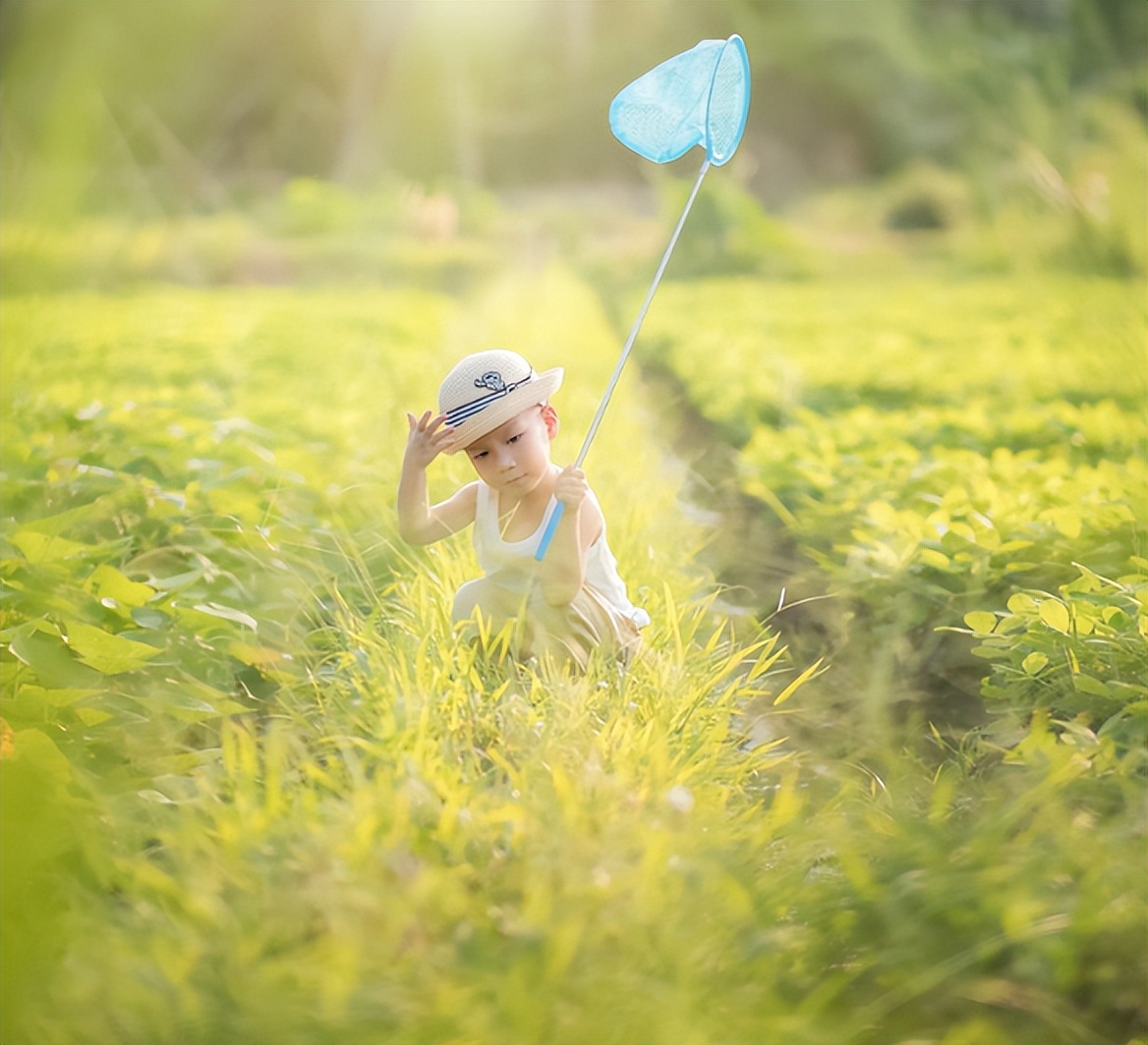 致六一儿童节,古诗词里的童真童趣,带你回到无忧无虑的童年