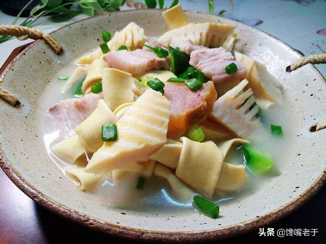 在上海饭店吃饭，这6道菜必点，全是上海菜精髓，老板:侬是桑海宁