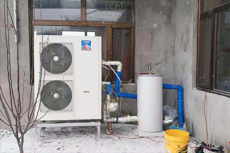 为什么说空气能热泵采暖很适合中老年人使用呢？