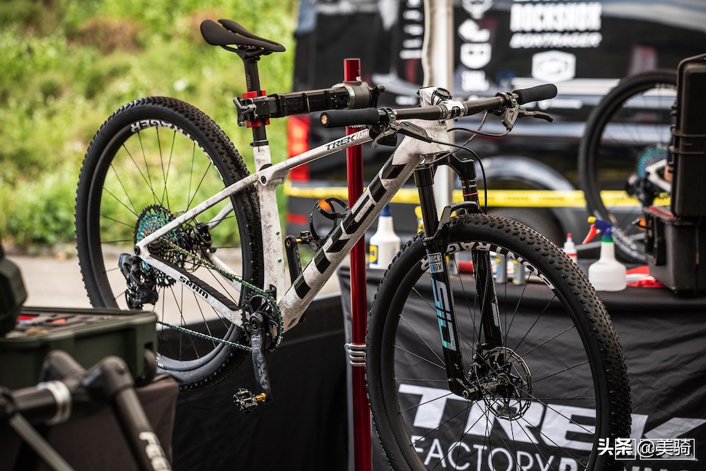 世界杯山地车(还有人骑硬尾吗?山地世界杯赛场的9辆顶级xc硬尾山地车)