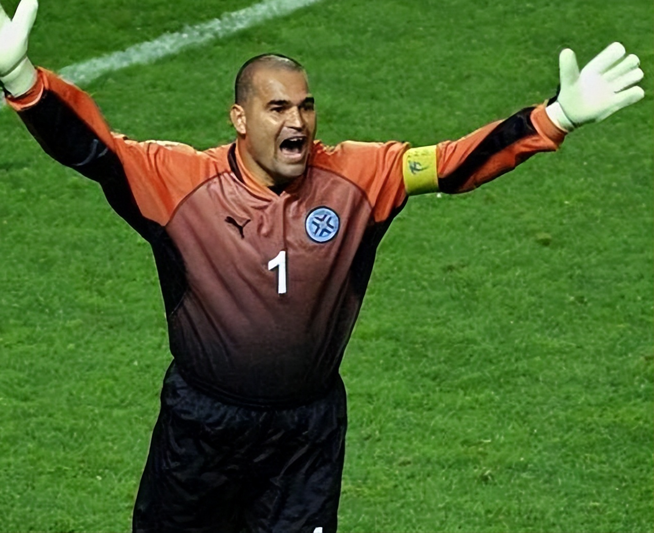 08世界杯法国守门员(足球史上最疯狂的门将——奇拉维特)