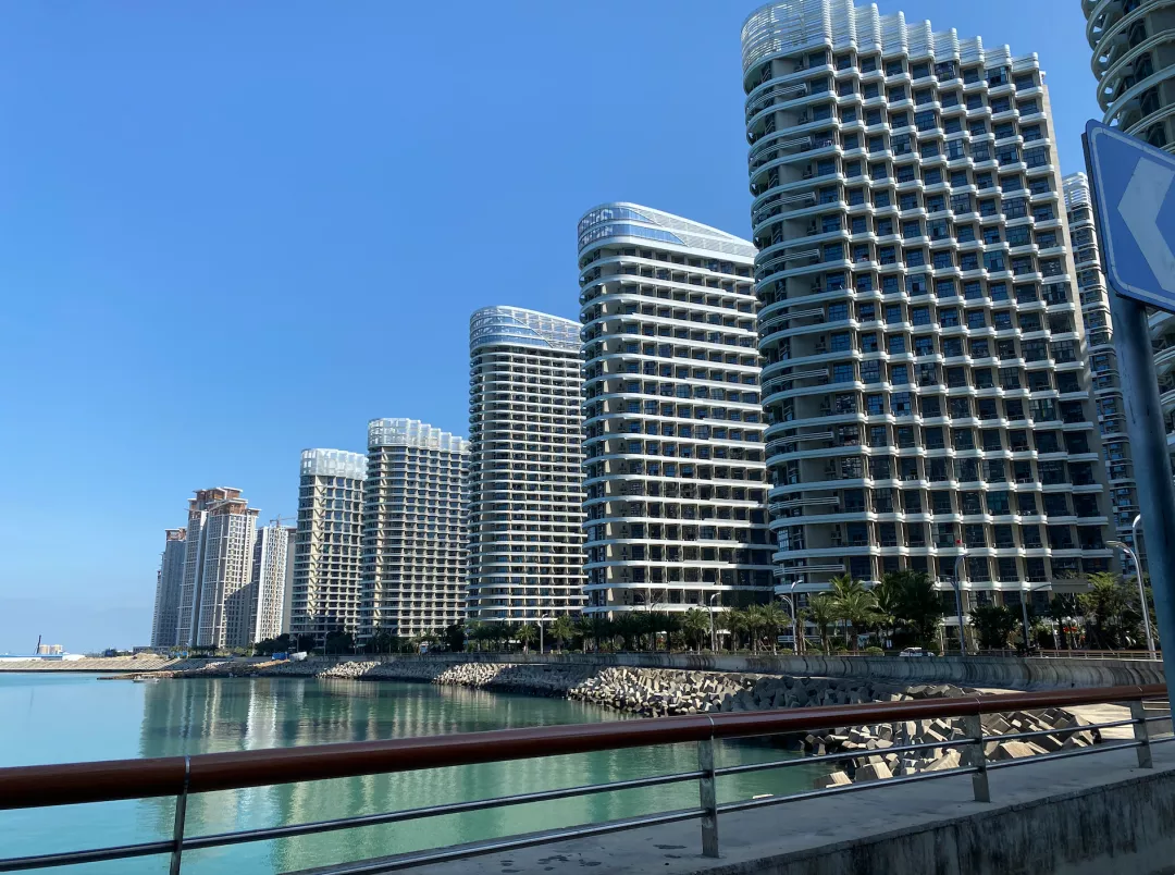 我们去了趟恒大海花岛，现场令人唏嘘…