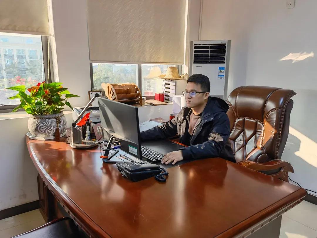 出彩农大人丨植沃土献青春的“农大学子”