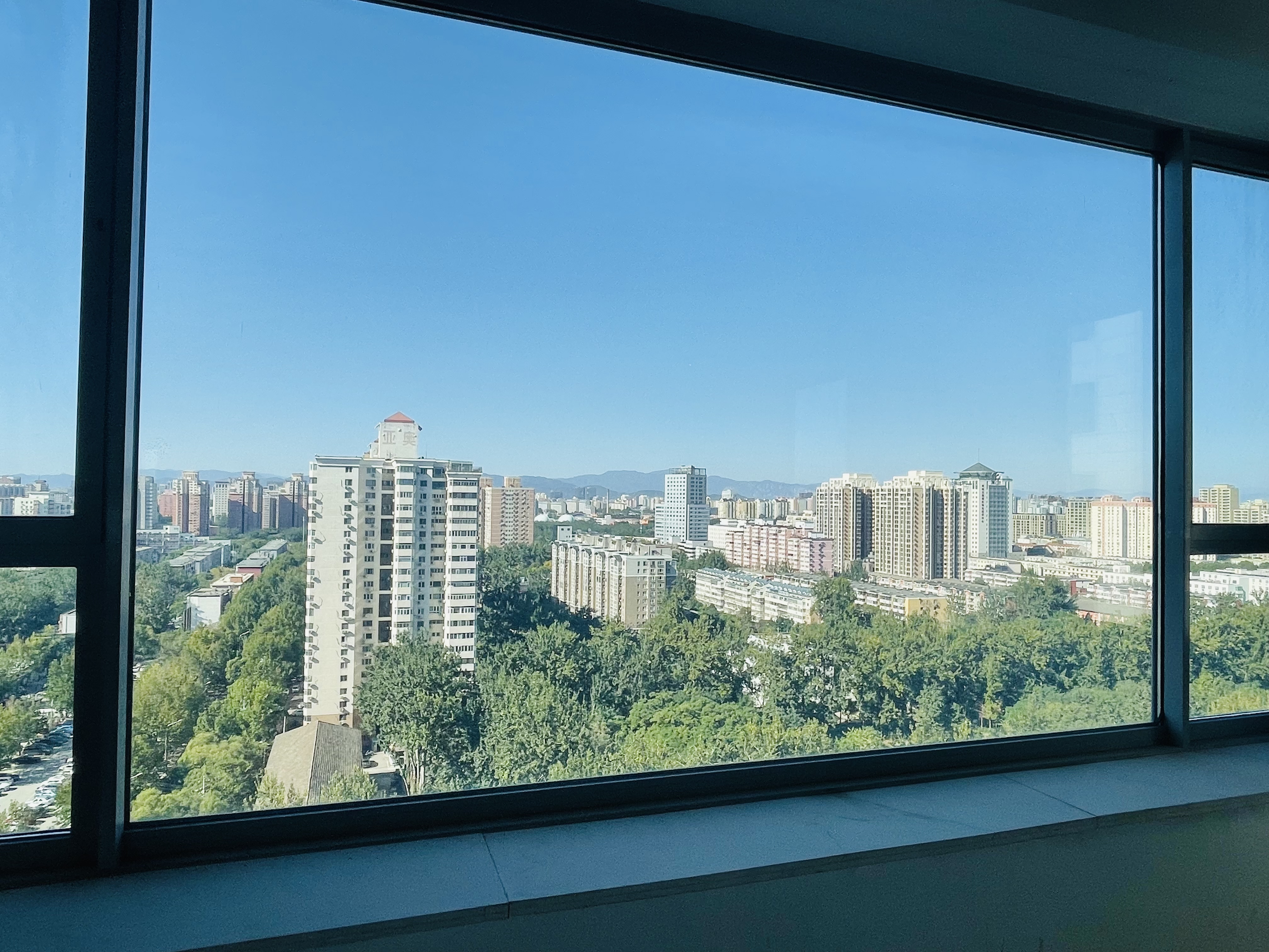 盘古大观本次销售价仅7万/北四环奢阔平层大宅俯瞰鸟巢水立方 盘古大观 本次销售价仅7万/ 北四环奢阔平层大宅 俯瞰鸟巢水立方