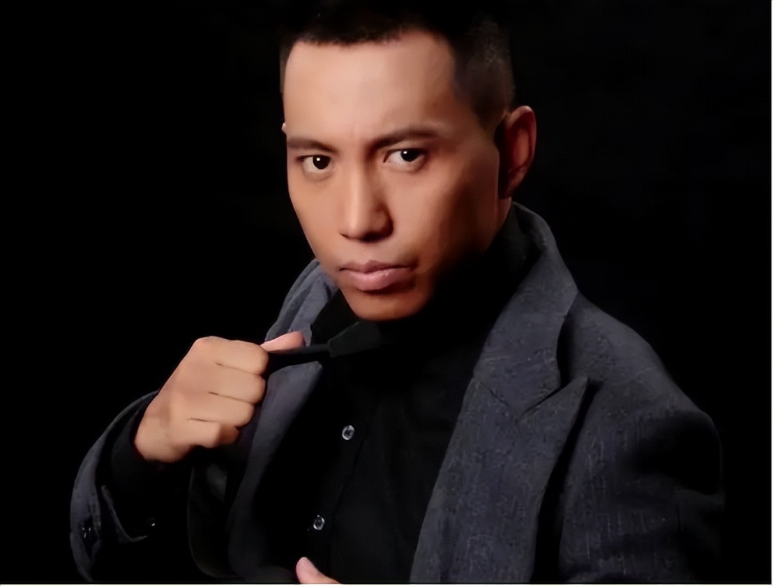 谷智鑫女友(谷智鑫:34岁拍戏坠马患抑郁症,女友不离不弃,未办婚礼成