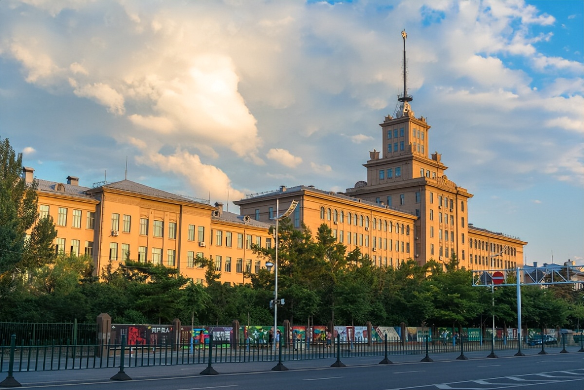 哈尔滨工业大学威海 哈工大威海校区含金量 - 促十二百科