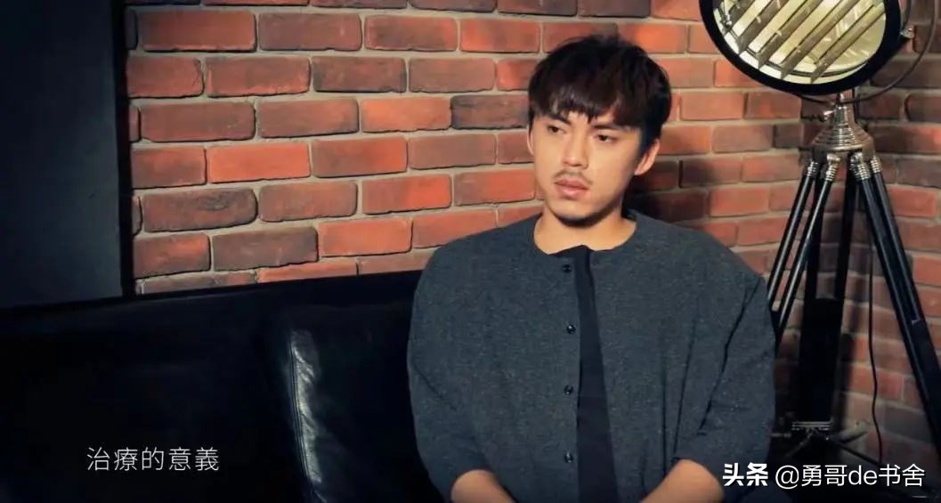 今年最大黑马歌手，非他莫属