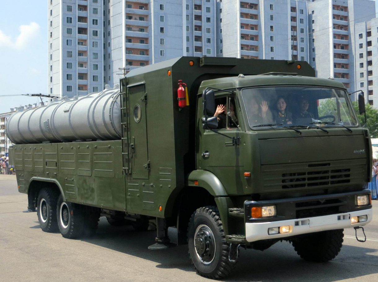 朝鮮現役軍用汽車盤點,當年的經典老軍卡基本都在這