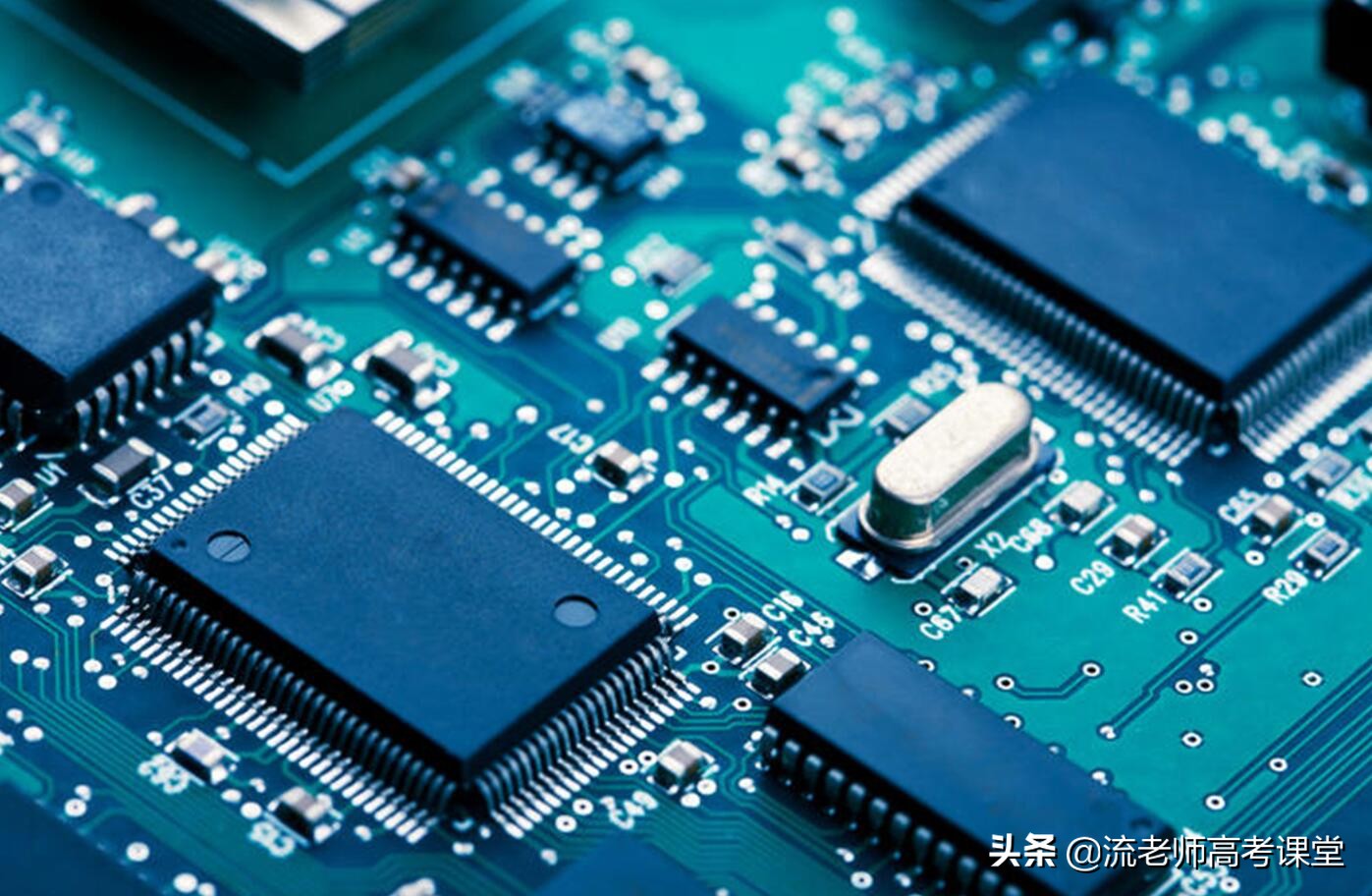 高一期中考试，物理70分，历史85分，新高考选文科好还是理科好？