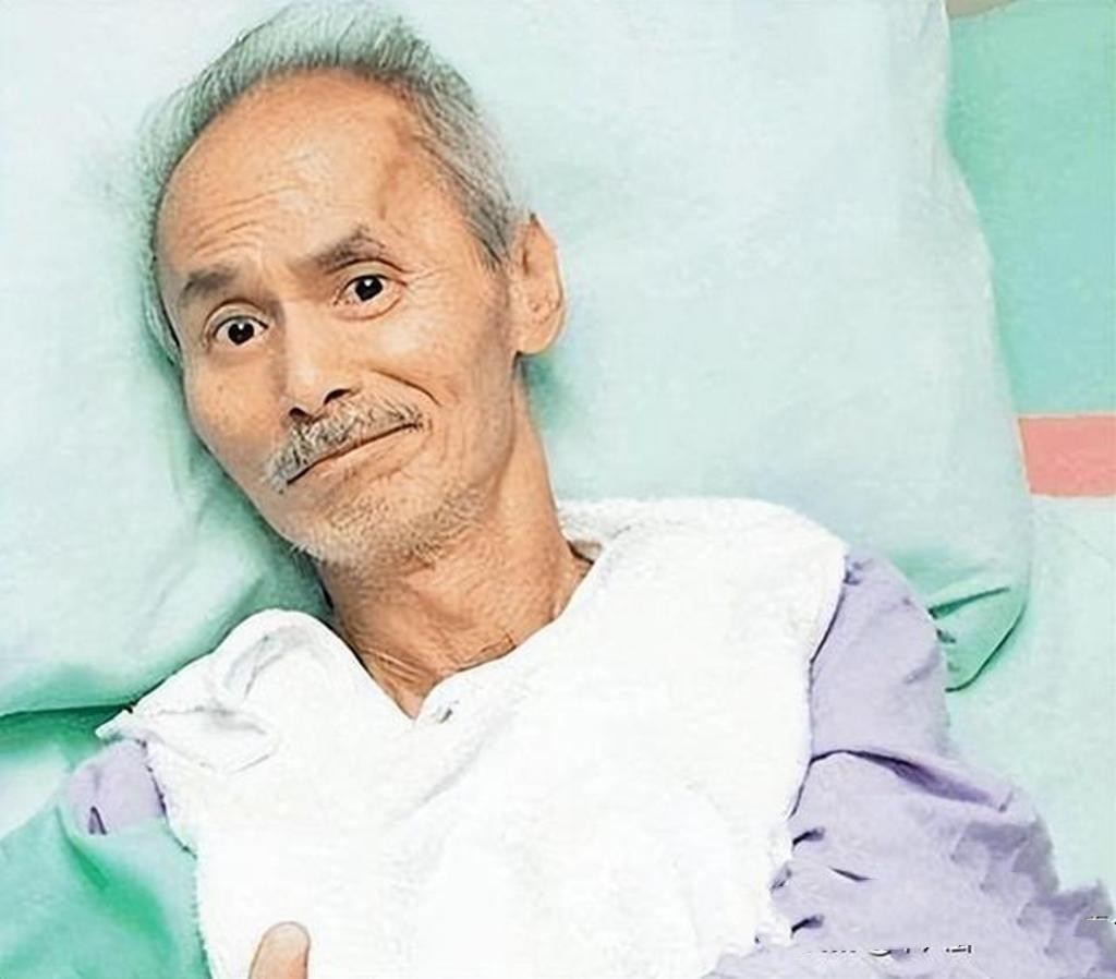 身后事靠朋友，靠救济金度日，这9位港星晚年生活，比你想的凄惨