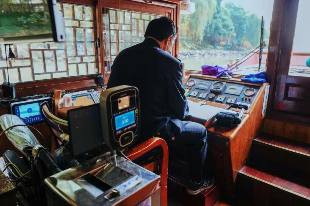3块钱,带你坐船游遍杭州