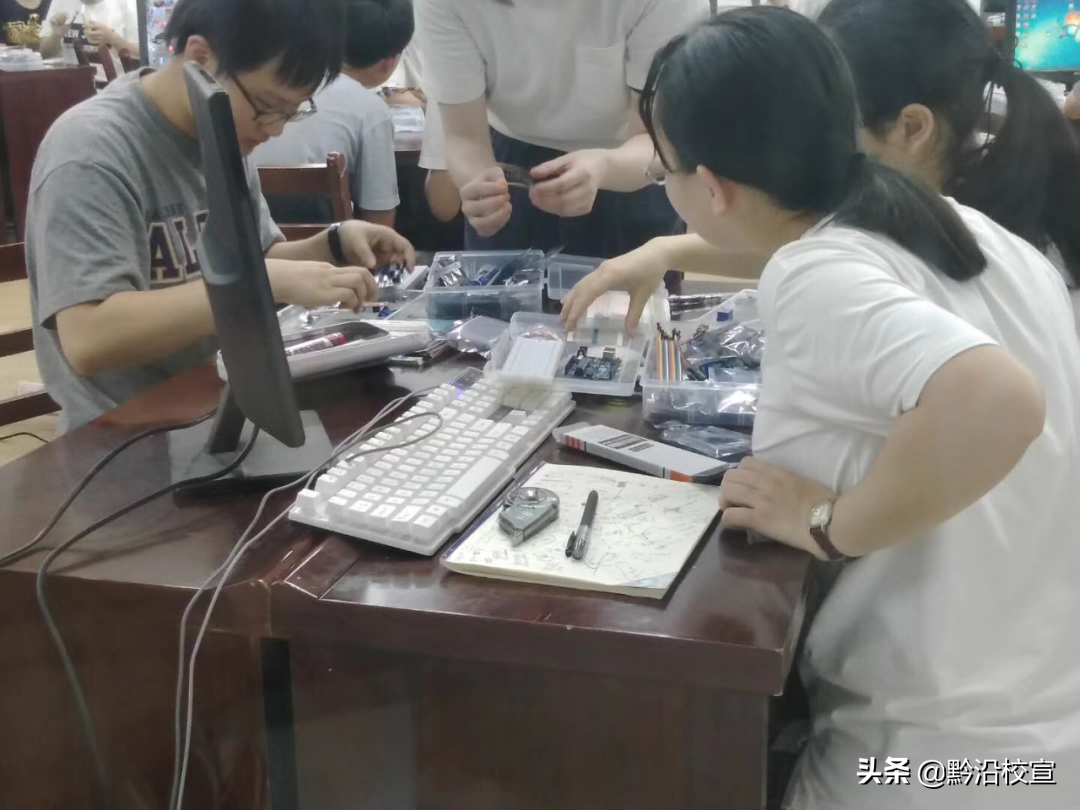 武汉这所学校的孩子却让我看到更有潜力的教育成果