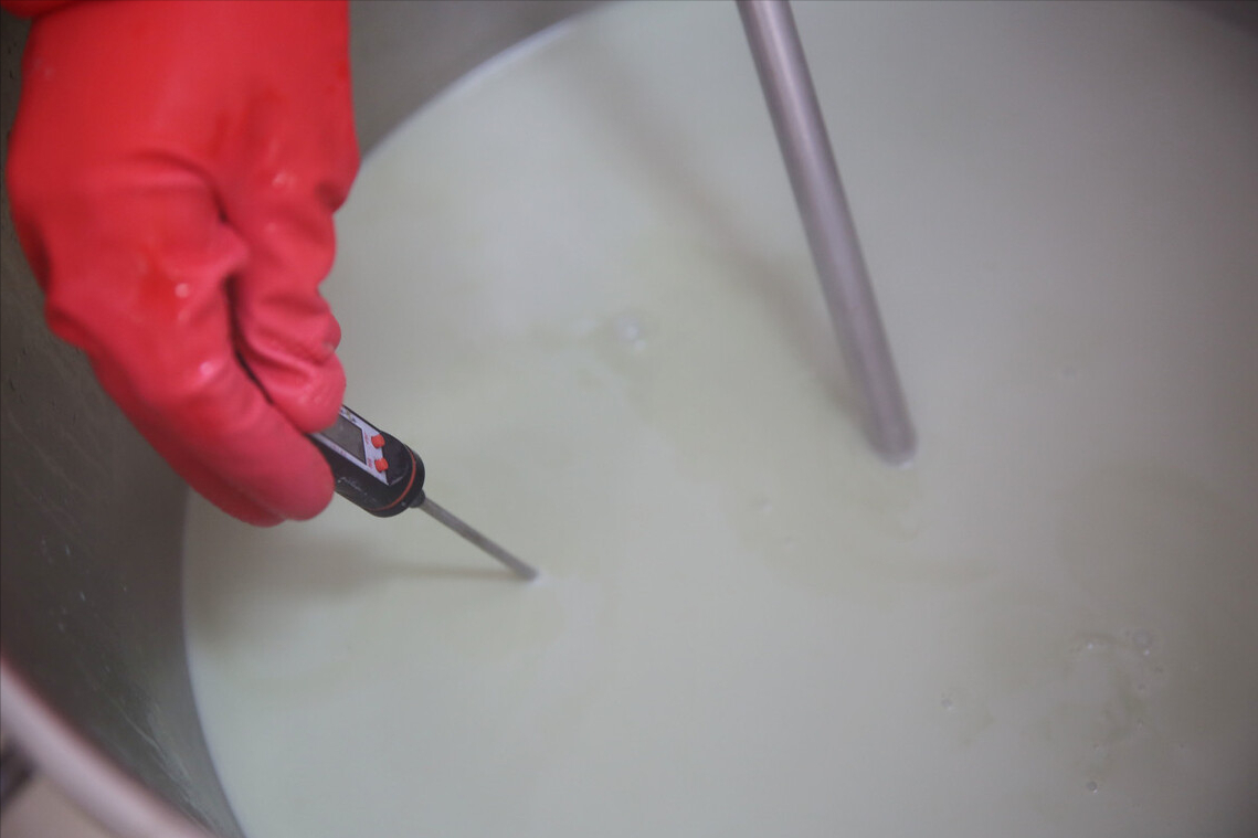 一把黄豆半碗醋，教你自制豆腐，方法简单易上手，鲜美香嫩无添加