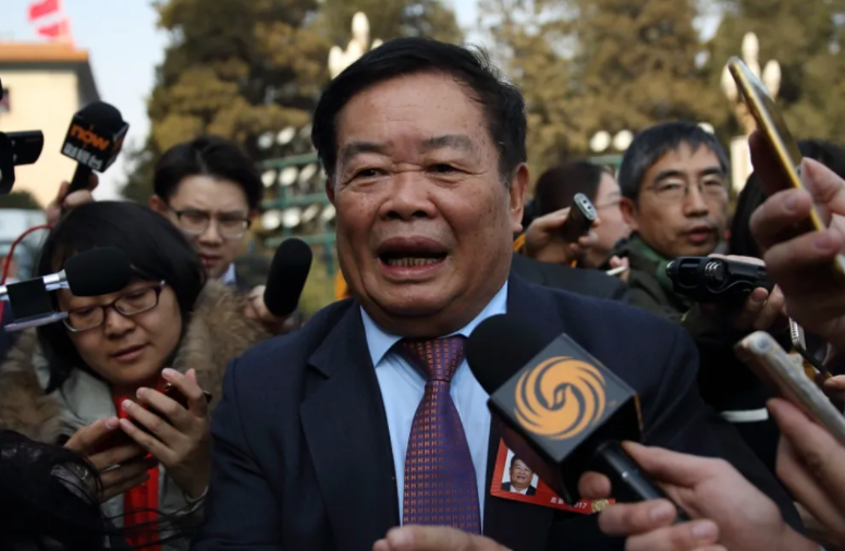 玻璃行业王者曹德旺（曹德旺坦言没有借助哥哥的任何资源）