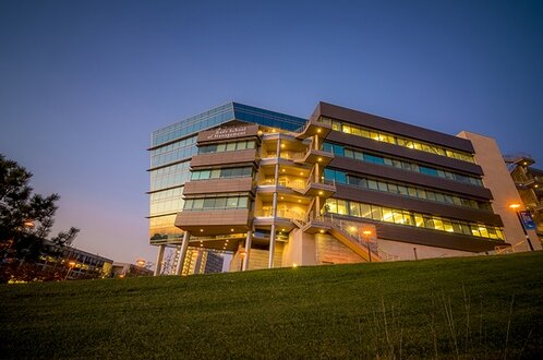 最新！2022年全美公立大学排名前十的院校有哪些