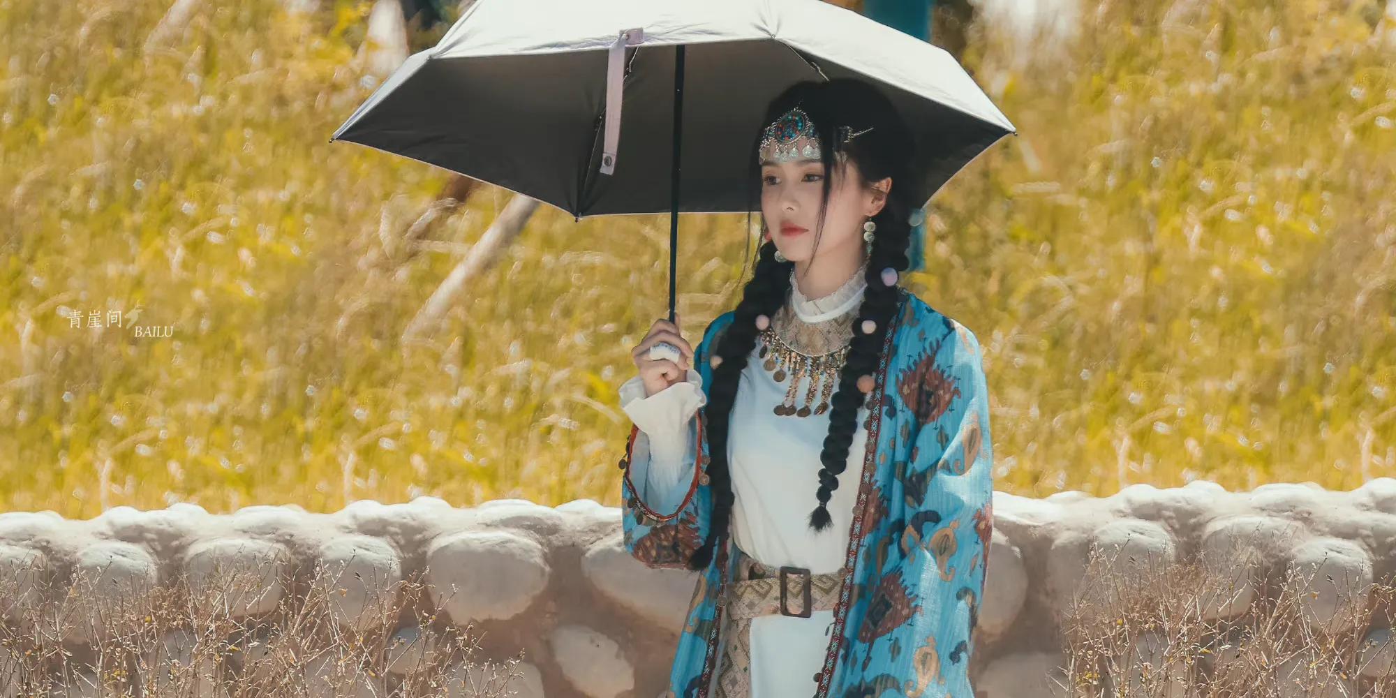 《奔跑吧》直播截图中的白鹿以及跑男新疆收官路透哦