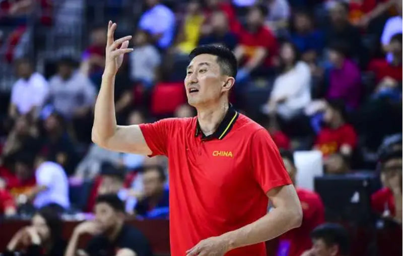 沙拉木为什么没有nba球队(大反转！杜锋上演迷之操作，阿不都落选最终名单，球迷：怕啥来啥)