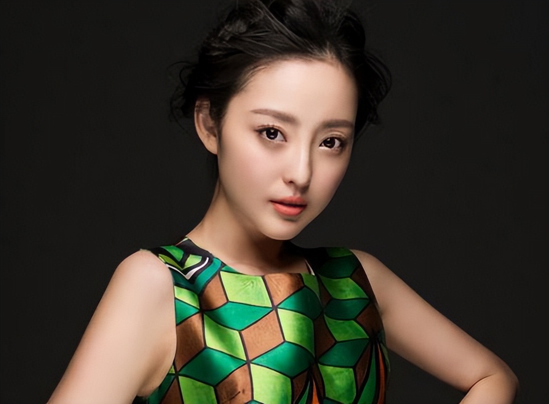 英年早逝的9位女星，个个让人痛惜，最大34岁，最小22岁