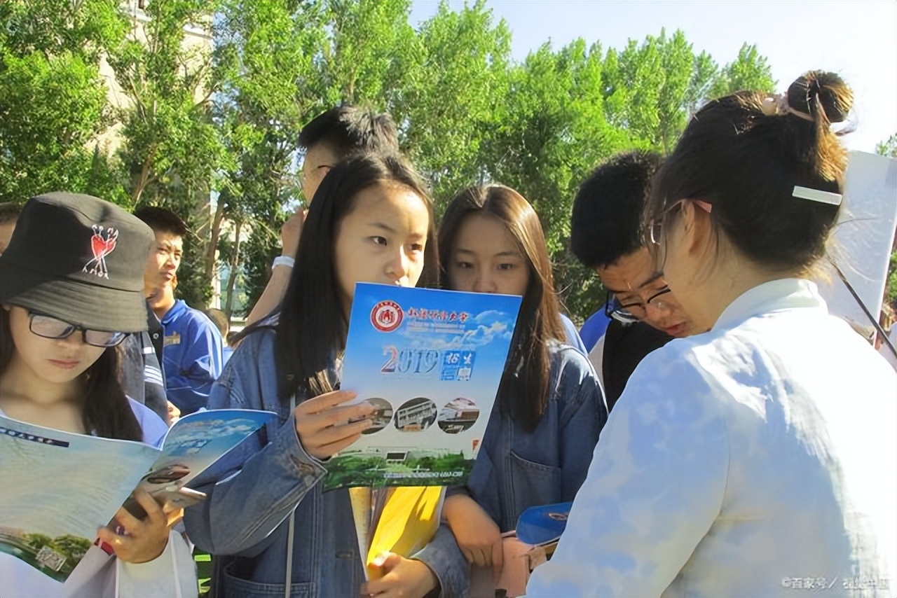 河南4所大学毕业证一文不值，已被全面点名曝光，家长报考需谨慎