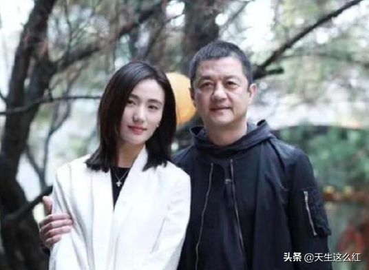 30岁超模如何拿下李亚鹏？我更好奇50岁李亚鹏如何拿下小美女