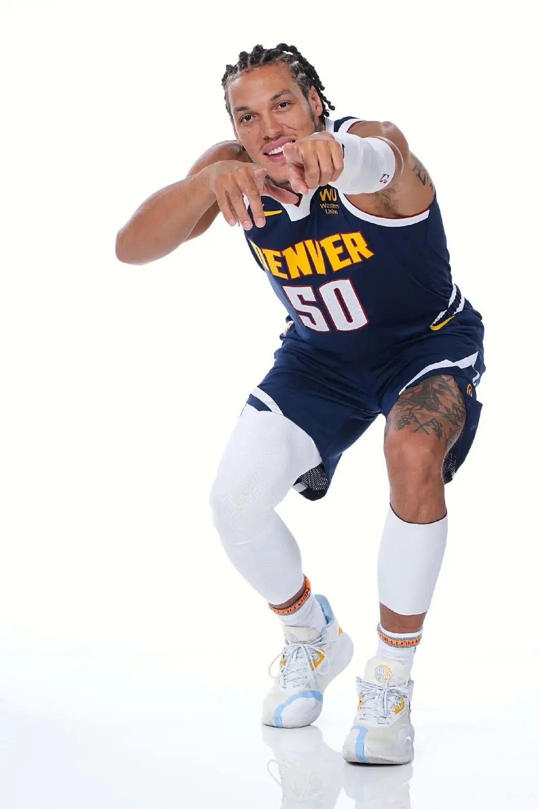 nba球鞋的牌子有哪些（NBA新赛季媒体日球鞋全盘点-眼花缭乱，惊喜不断）