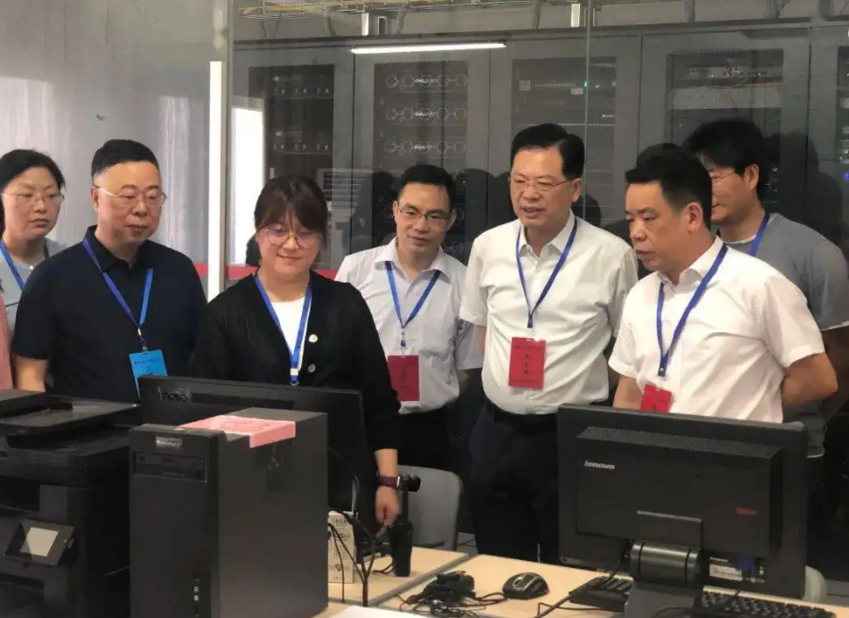 公务员“晋升年龄表”来了，职工超过了一定年龄，很难有机会晋升