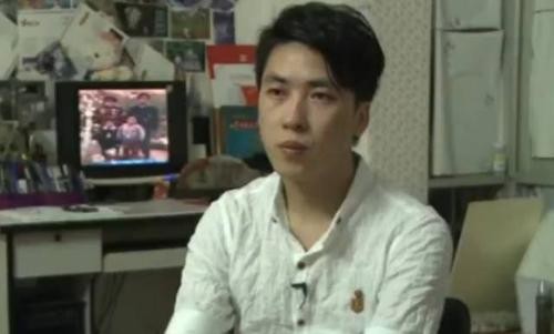 7岁时目睹母亲遇害，被拐的他记下凶嫌模样，18年后跨越千里复仇