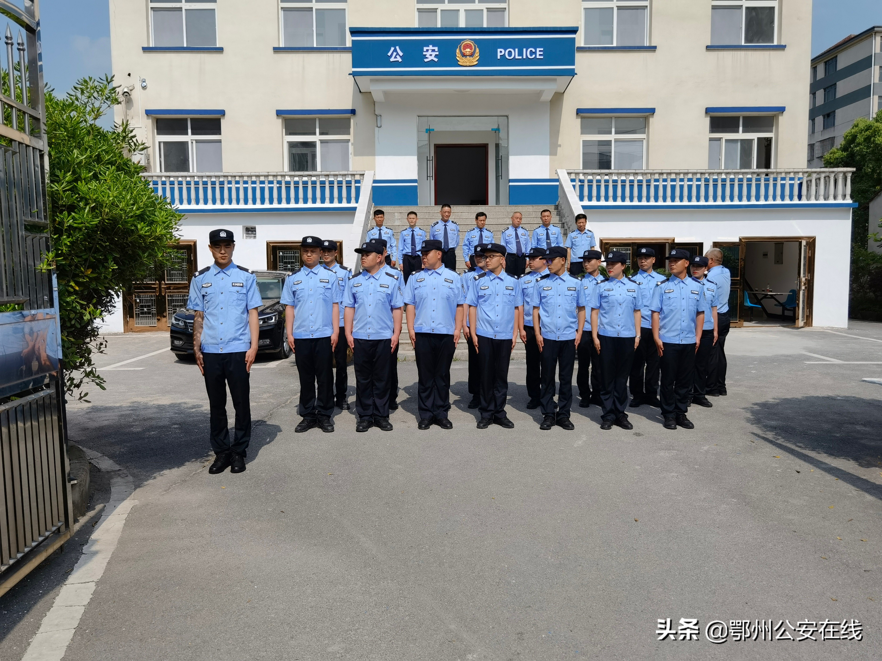 梁子湖区公安分局"快反队"辅警结束岗前培训