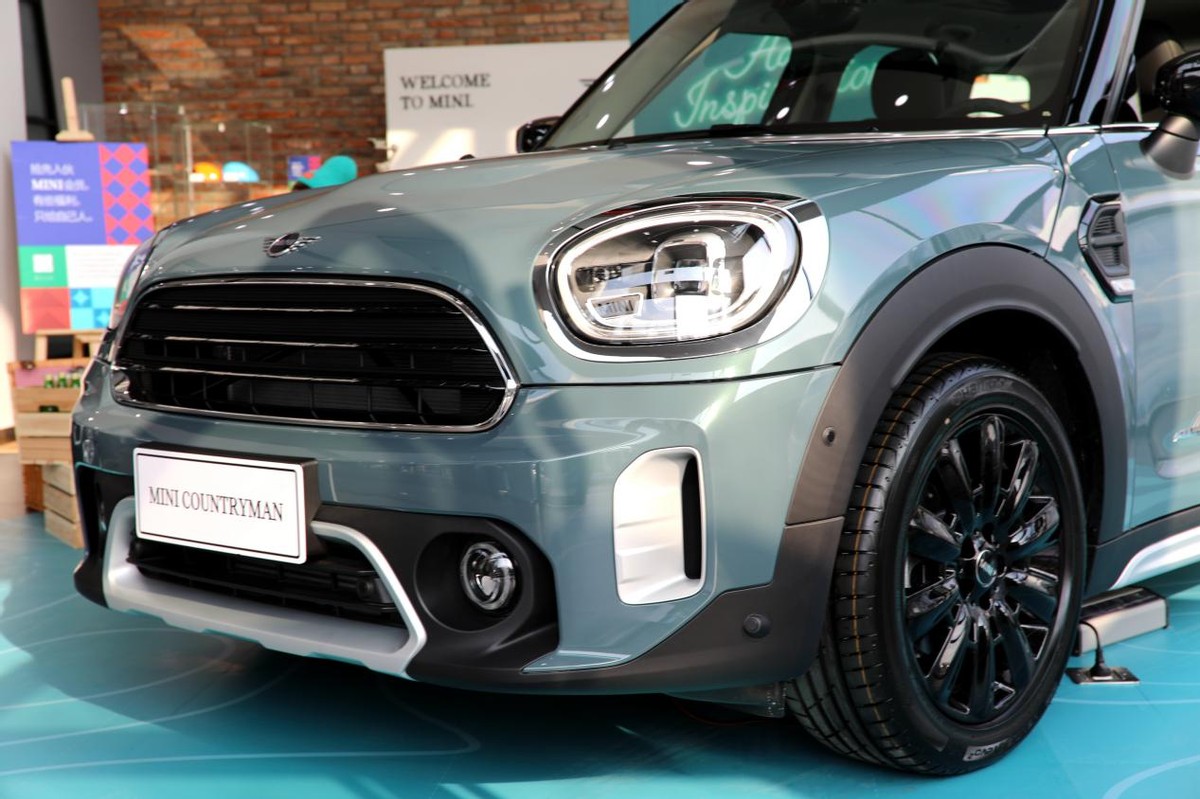 探寻新一季MINI COUNTRYMAN 余生 现在为之爱所爱