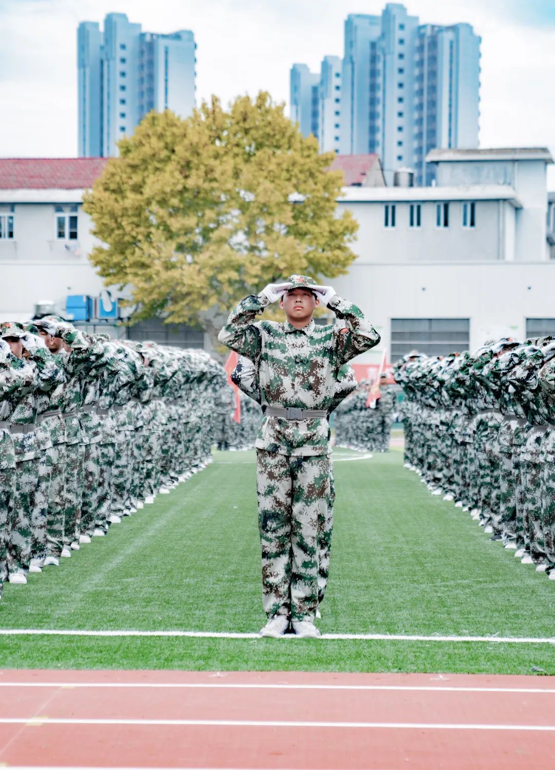 南京浦口中等專業學校：高標準接受檢閱！軍訓結營震撼來襲