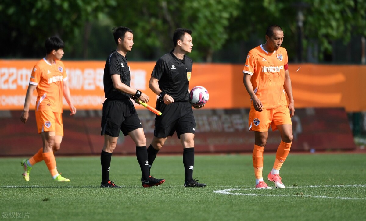 青岛Fc昆山历史比赛(中甲-昆山1-0海牛，北理工首秀0-2送南京城市首胜，青春岛3连败)