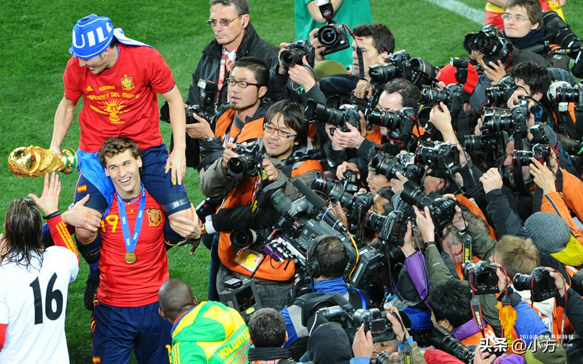 历年世界杯冠军（盘点历届世界杯的冠军队和他们的功臣（四））