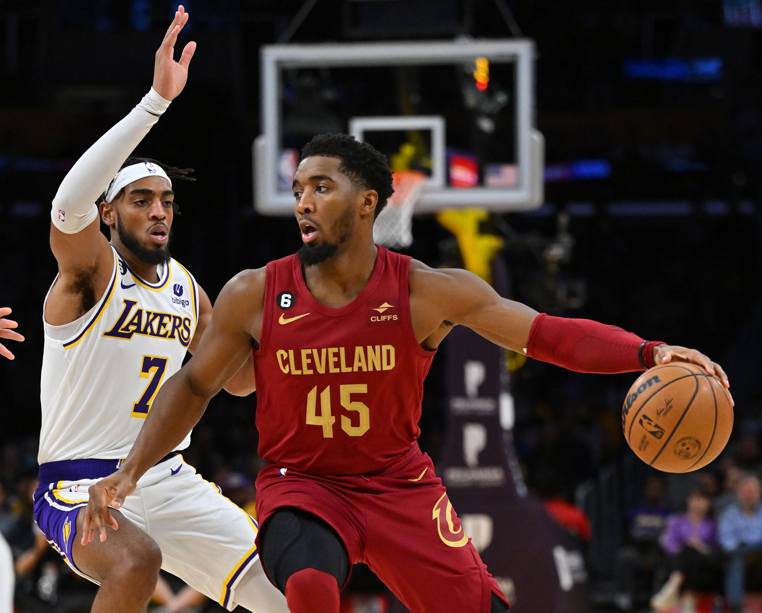 nba商业价值球员有哪些（美媒评交易价值最高的100名球员：詹姆斯无缘前30名，库里前十）